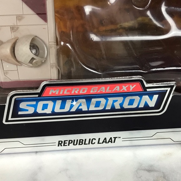Star Wars Micro Galaxy Squadron Republic Laat Aircraft Series 2 Kids Toy Ages 8+ - Picture 3 of 9
